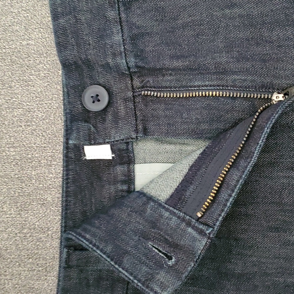 π SOLD π LOFT Dark Blue Denim Shorts SIZE: 8 - Picture 3 of 11